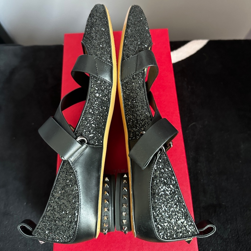 Valentino Garavani Rockstud Ballet Flats 🖤 - Picture 5 of 10